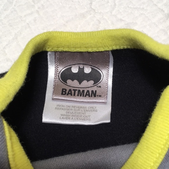 0-3m (4/$20) Batman Footie by DC Comics - Picture 7 of 14